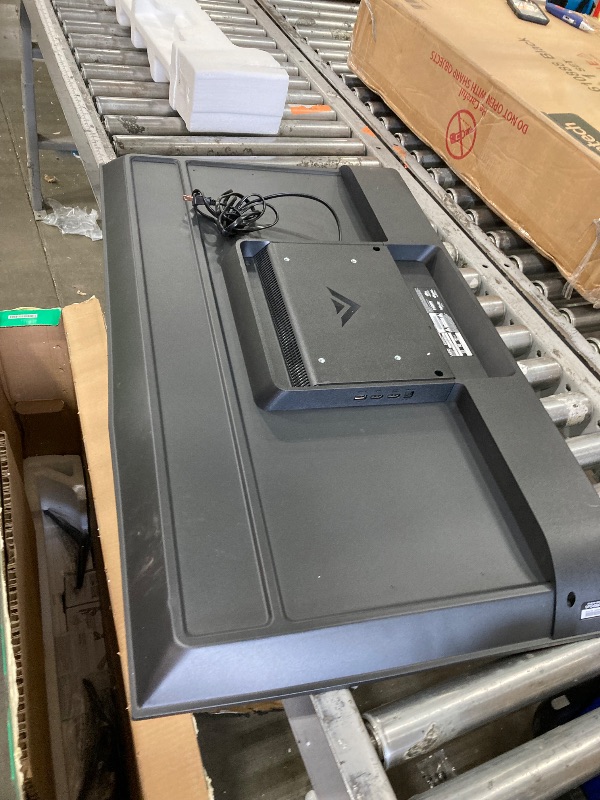 Photo 1 of **SMASHED SCREEN FINAL SALE**VIZIO 40-inch Full HD 1080p Smart TV with DTS Virtual: X, Alexa Compatibility, Google Cast Built-in, Bluetooth Headphone Capable, (VFD40M-08 New)