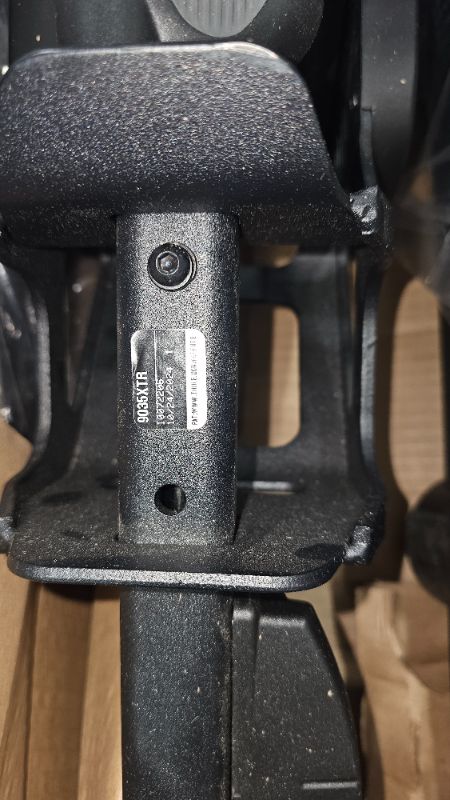 Photo 1 of **-*PARTS ONLY***Thule T2 Pro XTR 1.25" 2 Bike