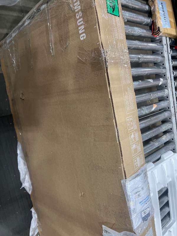 Photo 1 of ** SEE NOTES - SEE PICTURES **Samsung 65-Inch Class 4K Crystal UHD DU8000 Series HDR Smart TV w/Object Tracking Sound Lite, Motion Xcelerator, Ultra Slim Design, Gaming Hub, Alexa Built-in (UN65DU8000, 2024 Model)