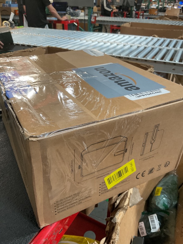 Photo 1 of ***PARTS ONLY***Plyee Audio 400W Outdoor Bluetooth Speakers, Wireless Sync Between Speakers, IPX5 Waterproof, Powerful Bass, Wall Mount for Patio, Porch, Gazebo, Garage, 2-Pack, White(MZ-621)