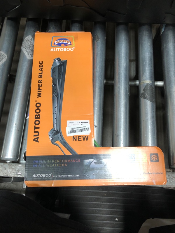 Photo 1 of AUTOBOO 26" and 16" Windshield Wipers Blades (Pack Of 2),OEM Quality Premium All-Seasons Wiper blades,Stable and Quiet Armor wiper blades