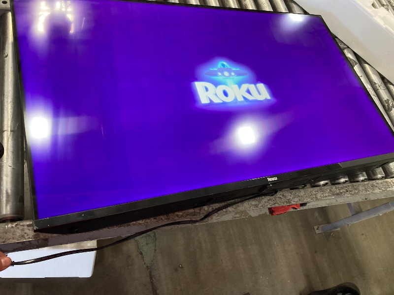 View 2 of Roku Smart TV 2025 – 43-Inch Select Series, 4K HDR TV – RokuTV with Enhanced Voice Remote – Flat Screen LED Television with Wi-Fi for Streaming Live Local News, Sports, Family Entertainment