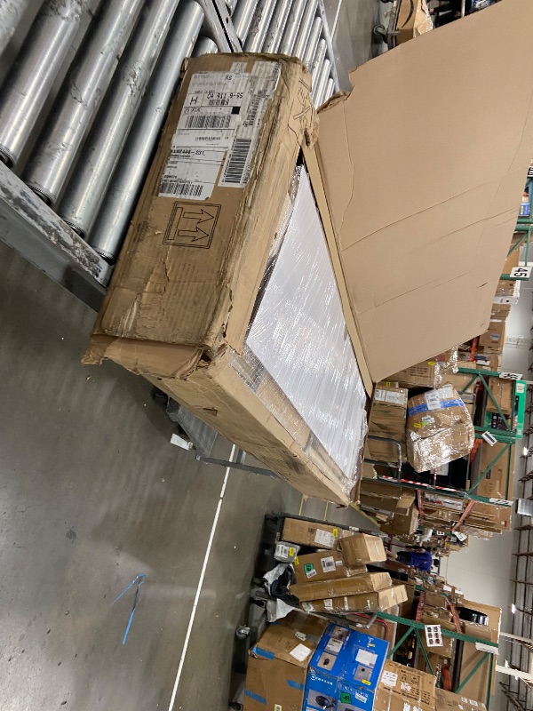 Photo 1 of ***PARTS ONLY*** Signature Design by Ashley Cabinella Casual 6-Drawer Dresser with Safety Stop, Light Brown