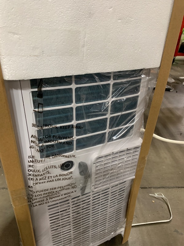 Photo 1 of (tested)(powers on) BLACK+DECKER 8,000 BTU Portable Air Conditioner with Wifi & Remote Control, 3-1-in AC, Fan & Dehumidifier, with App, Alexa & Google Assistant, Window Kit