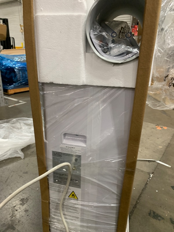 Photo 1 of (tested)(powers on) BLACK+DECKER 8,000 BTU Portable Air Conditioner with Wifi & Remote Control, 3-1-in AC, Fan & Dehumidifier, with App, Alexa & Google Assistant, Window Kit
