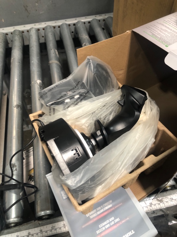 Photo 1 of Thrustmaster T-Flight Hotas One (compatible with XBOX and PC)