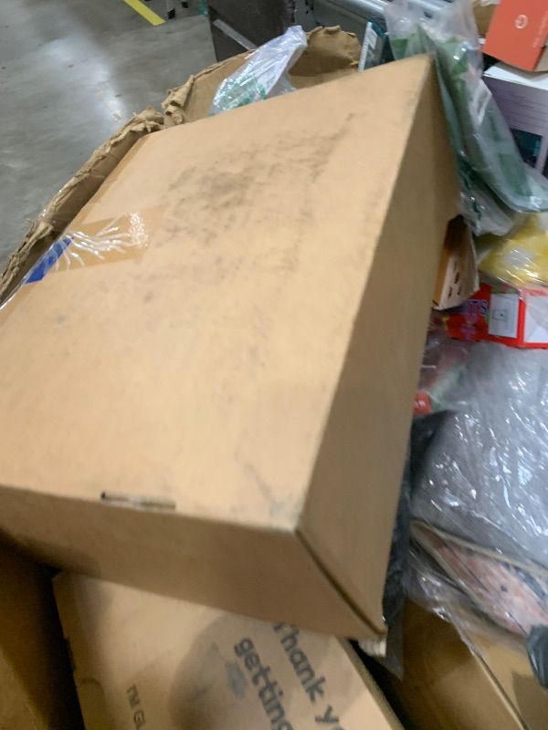 Photo 1 of (used, light weighted) REST® Evercool® Cooling Comforter, Full/Queen, Blanket for Hot Sleepers, All Season Bedding to Keep Cool for Night Sweats, Breathable Lightweight Blanket, 90"x90" Inches, Arctic White