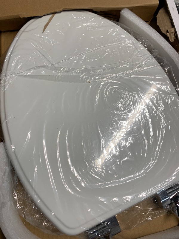 Photo 1 of (missing hardware)(please see all images) Elongated Toilet Seat Toilet Seat with Quietly Close and Quick Release Hinges