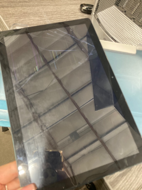 Photo 1 of *FOR PARTS ONLY DAMAGED ** DMOAO model D3 tablet blue