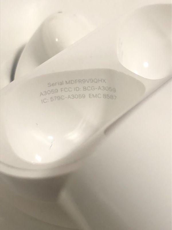 Photo 1 of **Used, no charger, missing parts**Apple AirPods 4 Wireless Earbuds, Bluetooth Headphones, with Active Noise Cancellation, Adaptive Audio, Transparency Mode, Personalized Spatial Audio, USB-C Charging Case, Wireless Charging, H2 Chip