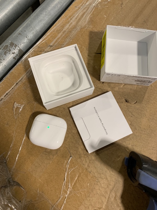 Photo 1 of **Used, no charger, missing parts**Apple AirPods 4 Wireless Earbuds, Bluetooth Headphones, with Active Noise Cancellation, Adaptive Audio, Transparency Mode, Personalized Spatial Audio, USB-C Charging Case, Wireless Charging, H2 Chip