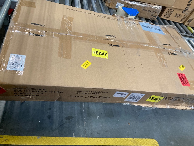 Photo 1 of BHG White Desk with Drawers,Modern Small Computer Desk for Home Office, Makeup Vanity Desk Dressing Table for Bedroom,Filing Cabinet Writing Table PC Desks for Study (White, 39.3")
**No screws**