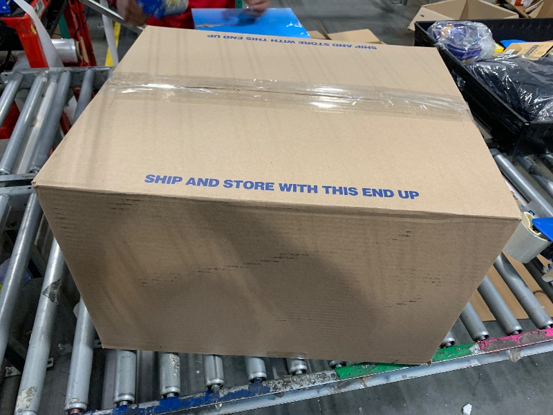 Photo 1 of ***FINAL SALE***
Amazon Basics 2-Ply Facial Tissue, 