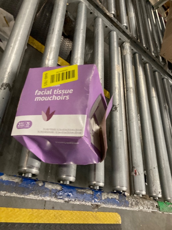 Photo 1 of *MINOR DAMAGE - USED*
Amazon Basics 2-Ply Ultra Facial Tissue with Lotion, 75 Count