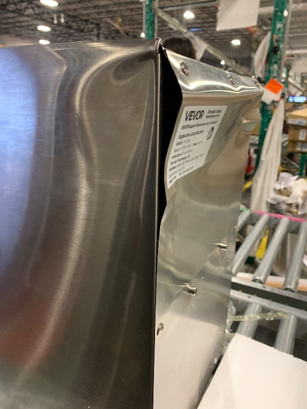 Photo 1 of ***IT DOES NOT TURN ON***VEVOR Electric Sugar Cane Juicer, 800W Sugarcane Juicer Machine with 661LBS/H High Output, 4 Stainless Steel Roller, Auto Roller Pressure Adjustment Sugarcane Juice Press Extractor for Home/Commercial