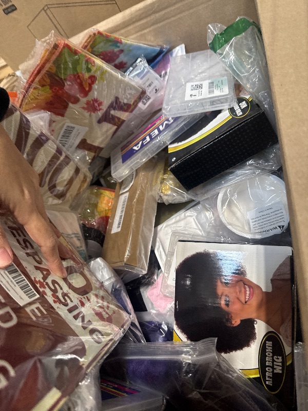 Photo 1 of ***ITEMS MIXED, FINAL SALE***/ ***ITEMS MIXED, FINAL SALE***