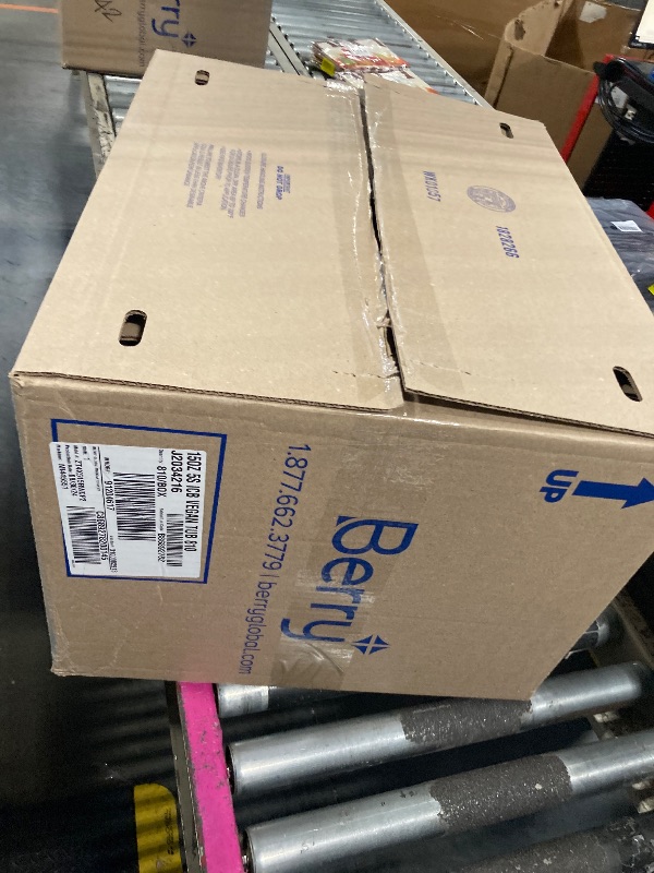 Photo 1 of ***AS IF/ FINAL SALE - NO RETURNS****
Bulk Box of Mixed Items