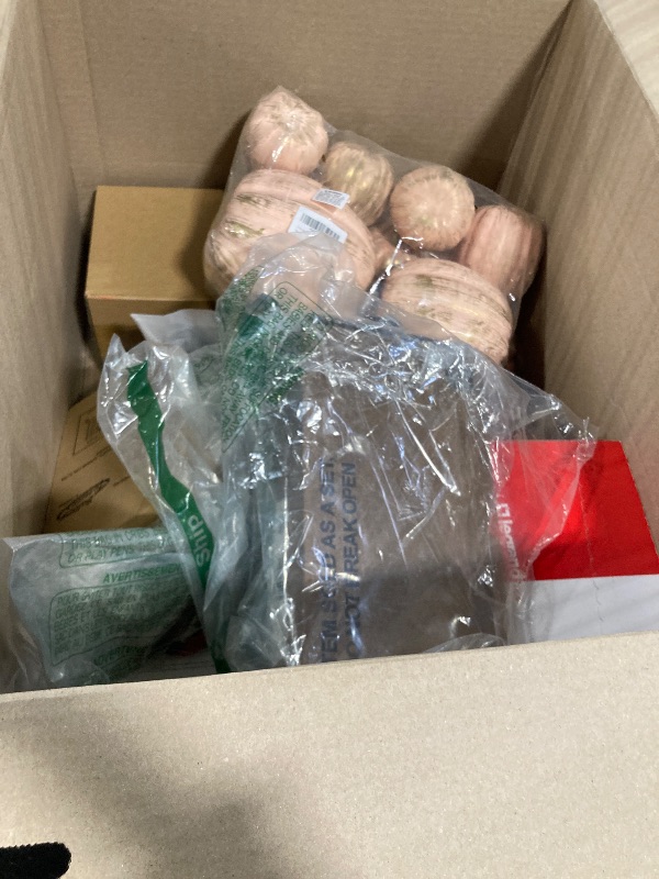 Photo 1 of ***AS IF/ FINAL SALE - NO RETURNS****
Bulk Box of Mixed Items