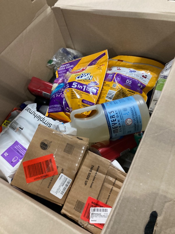Photo 1 of ***AS IF/ FINAL SALE - NO RETURNS****
Bulk Box of Mixed Items