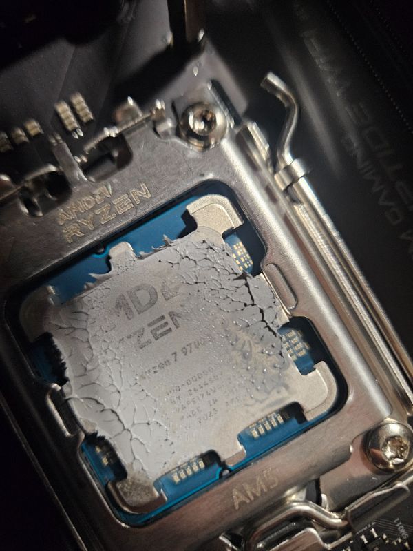 Photo 10 of ZOTAC MEK AI-Enhanced Gaming PC Desktop Computer - NVIDIA GeForce RTX 5090, AMD Ryzen 7 9700X 5.5GHz, 32GB DDR5 RGB, 2TB NVME M.2 SSD, 1300W 80+ Gold PSU, WiFi 7, Windows 11 Home