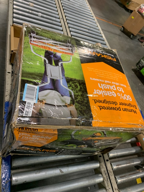 Photo 1 of ** VERY USED/ UNTESTED / MISSING PARTS ** Fiskars Push Mower, Cut Width Manual Reel Mower with No Motor, Eco-Friendly Manual Reel Lawn Care, 18", Black