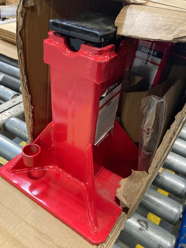 Photo 1 of ** USED *** SUNEX TOOLS 1522A 22-Ton Jack Stands, Pair