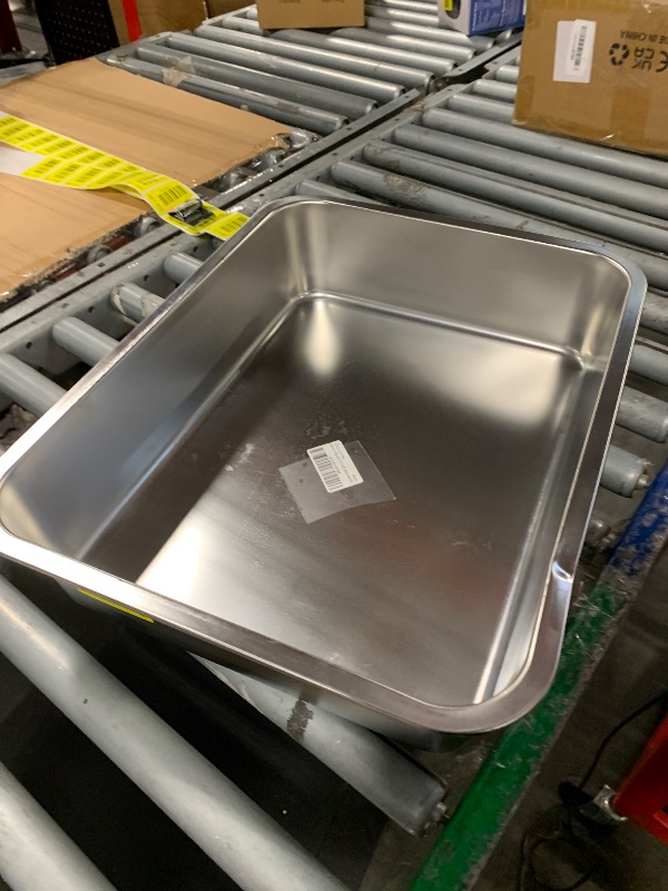 Photo 1 of *USED*
Stainless Steel Cat Litter Box,Metal Kitten Litter Pan, High Side Cats Toilet Indoor Litter Tray Pet Toilet Supplies for Cats, Kitty,Rabbits, Easy Clean, Non Stick Litter Box, No Smell