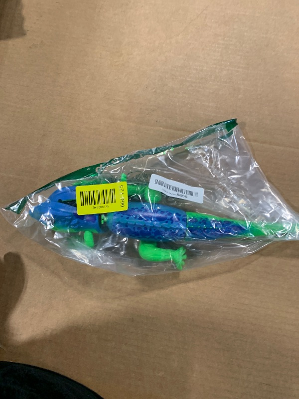 Photo 1 of ***Remote control missing*** RC Lizard Remote Control Animal Chameleon Realistic Crawler Vehicle Car Trick Halloween Christmas Prank Toys Birthday Kids (Green)