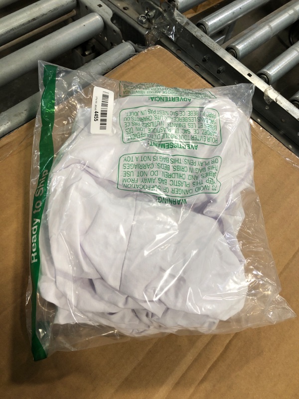 Photo 1 of *MINOR DAMAGE - USED*
WDIRARA Women's Plus Size Solid Bubble Mini Skirt High Waist Ruffle Hem Skirts White 3X-Large Plus