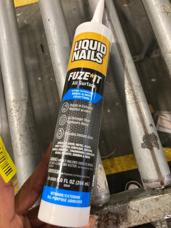 Photo 1 of ***5 pieces missing*** Liquid Nails LN-2000 6 Pack 9 oz. Fuze It All Surface Construction Adhesive, Gray