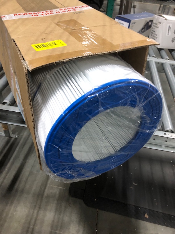 Photo 1 of **MINOR DAMAGE**
Cryspool® 09031 Compatible with Clean & Clear CCRP150, CC150, R173216, Posi-Clear PXCRP 150, PAP150, 59054300, 160317, 160355, 160352, C-9415, 150 Sq. Ft Pool Filter Cartridge, 1 Pack