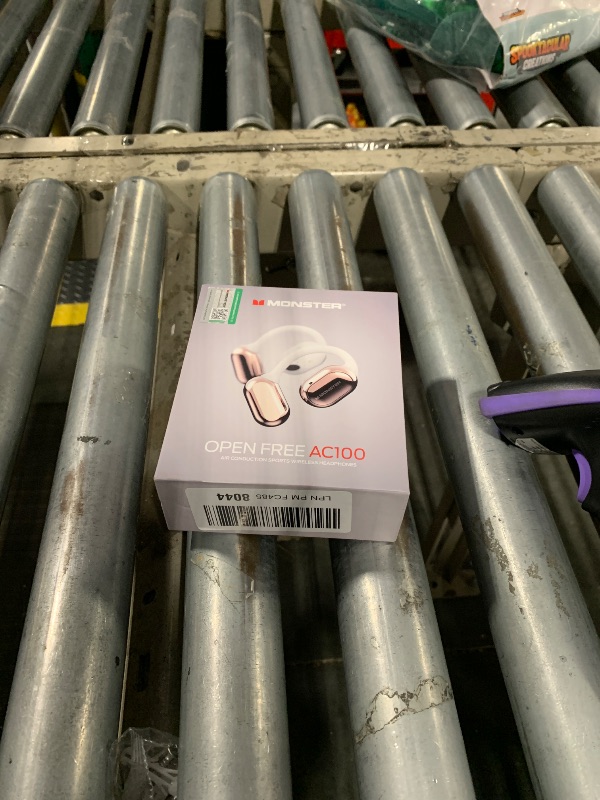 Photo 1 of *USED*
Monster Open Free AC100 Open Ear Bluetooth 5.3 Headphones, Wireless Earbuds with Earhooks, Immersive Stereo Sound by 16mm Large Driver, Clear Calls, 30H Playtime, for Workout, White