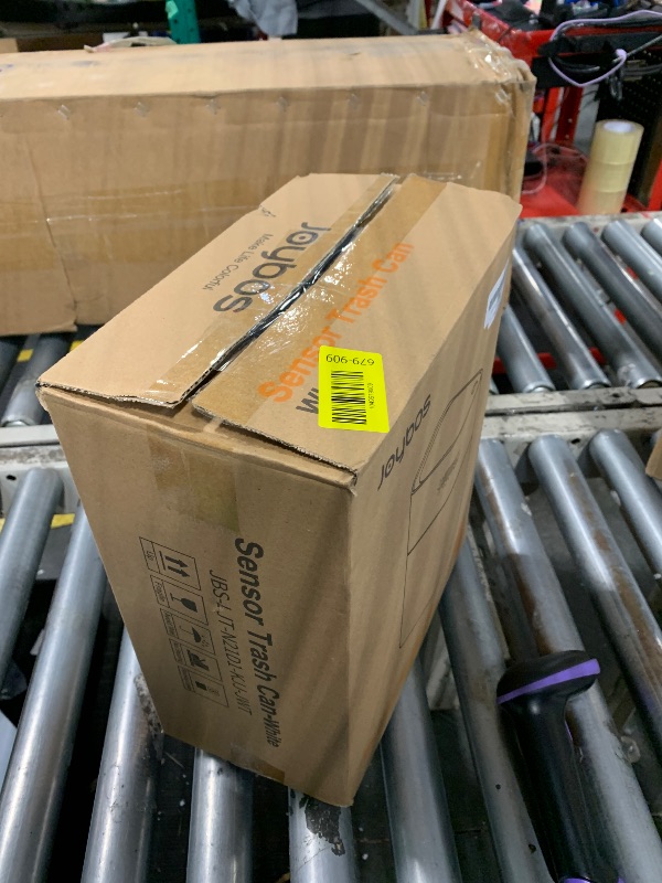 Photo 1 of ***MISSING LID**
JUDRDO Automatic Bathroom Trash Can,3.5 Gallon Touchless Garbage Can with Trash Bag Auto-adsorption Technology,Slim Motion Sensor Waterproof Trash Bins for Bedroom Office Kitchen Toilet