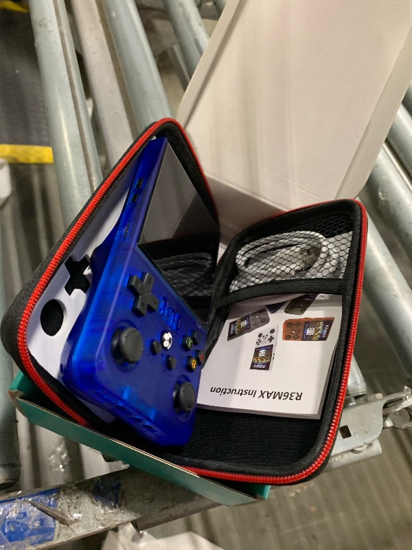 Photo 1 of ?R36MAX 4000mAh Portable Rechargeable Handheld Retro Game Console,Comfort Non-Slip Handheld Standing Retro Game Console with 64G TF Car,4.0-inch Screen,for Office,Blue