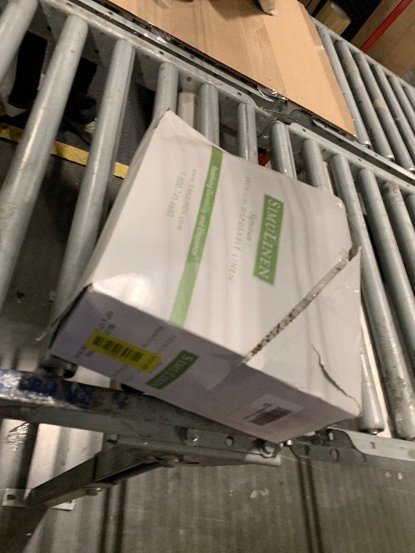 Photo 1 of SimuLinen Gold & White Dinner Napkins - Disposable Linen Feel Decorative Cloth-Like Large Napkins - Elegant, Soft, Absorbent & Durable Airlaid Material (19"x17" - Box of 60)