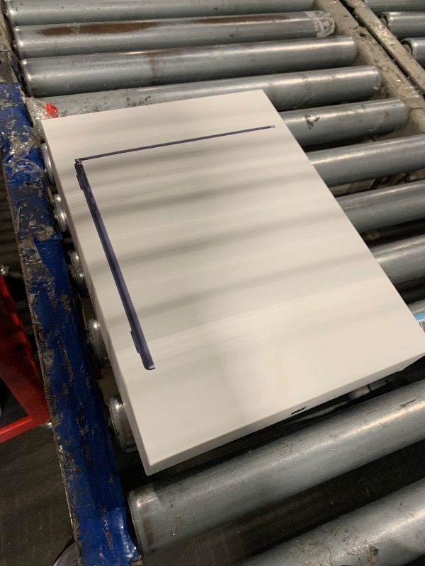 Photo 1 of *****FACTORY SEALED***** Apple 2025 MacBook Air 13-inch Laptop with M4 chip: Built for Apple Intelligence, 13.6-inch Liquid Retina Display, 16GB Unified Memory, 512GB SSD Storage, 12MP Center Stage Camera, Touch ID; Midnight