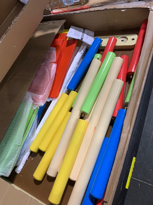 Photo 1 of ****UNKNOWN IF MISSING PARTS***** Delta Children Kids Table and Chair Set (4 Chairs Included), Natural/Primary