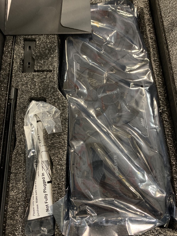 Photo 1 of **USED*** SERIAL#253301024182***Gigabyte GeForce RTX 5080 WINDFORCE OC SFF 16G Graphics Card - 16GB GDDR7, 256bit, PCI-E 5.0, 2670MHz Core Clock, 3 x DP 2.1a, 1 x HDMI 2.1b, GV-N5080WF3OC-16GD