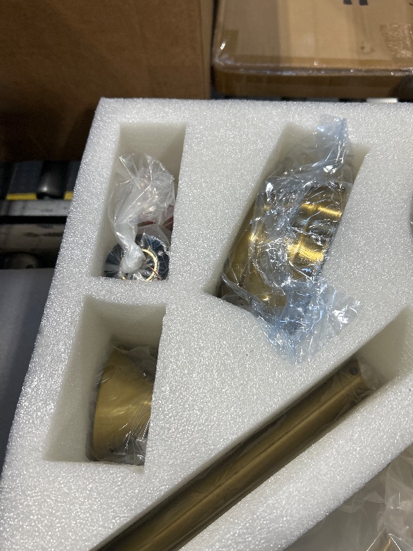 Photo 1 of *****ITEM SIMILAR ****
AGV LIGHTING Modern Spuntnik Crystal Ceiling Light Fixture, Semi Flush Mount Ceiling Light, G9 Base 6-Lights, D16 x H10, Clear Crystal & Shining Gold Finish Metal Frame