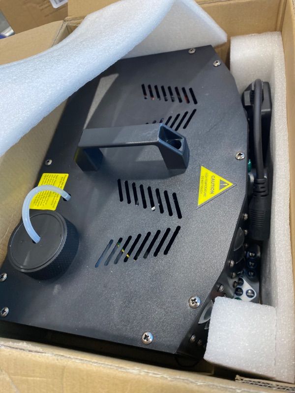 Photo 1 of **UNTESTED**
Hakuta Fog Machine Smoke Machine with 12 LED Colorful Beam Light DMX Light Control & Manual Control & Wireless Remote Perfect for Indoor Wedding, Halloween, Party and Stage Effect
