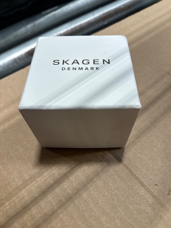 Photo 1 of **CLASP IS BROKEN**
Skagen Women's Freja Lille Two-Hand Silver Stainless Steel Mesh Band Watch (Model: SKW2715)
