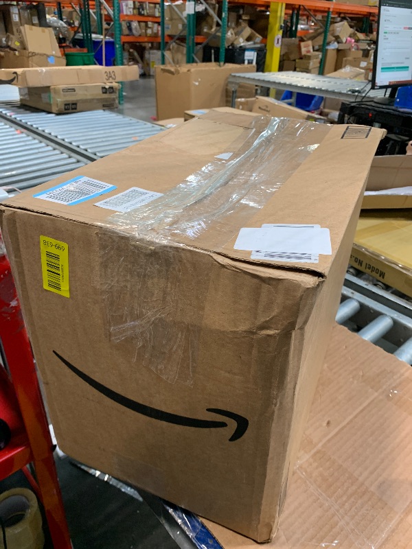 Photo 1 of 1 Pair Left and Right Engine Valve Covers Compatible with Avenger Durango 200 300 Cherokee Wrangler Ram 1500 Replace 5184068AN 5184069AN