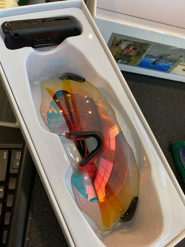 Photo 1 of **UNTESTED**
FNEWGK Photochromic Camera Video Recording Cycling Smart Sunglasses for Men -UV Polarized Sport Eyewear Full HD 1080p with 64GB Memory Card for Running and Driving