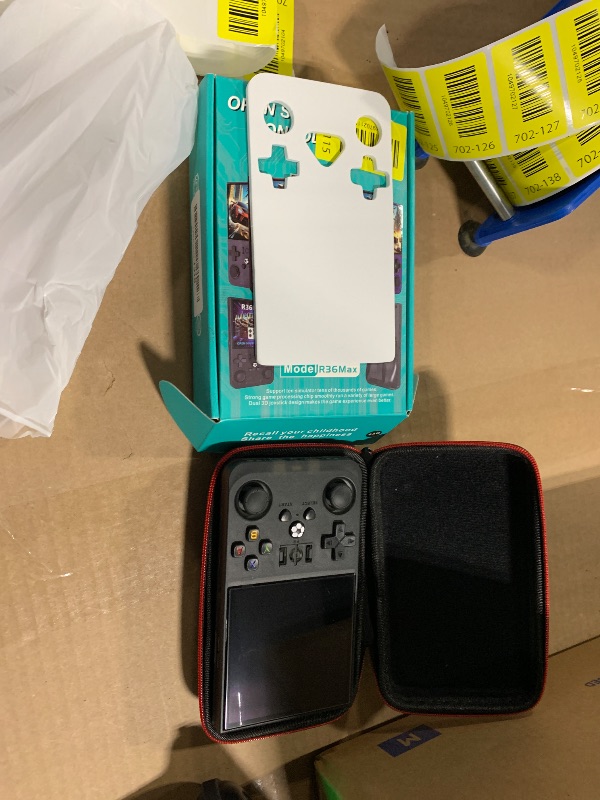 Photo 1 of ?R36MAX 4000mAh Portable Rechargeable Handheld Retro Game Console,Comfort Non-Slip Handheld Standing Retro Game Console with 64G TF Car,4.0-inch Screen,for Office,Black