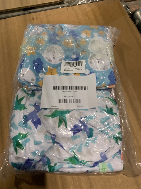 Photo 1 of *** 4 DIAPERS ** wegreeco Cloth Diapers 6 Pack with 6 Inserts & 1 Wet Bag, Washable Cloth Diapers for Babies, One Size Adjustable Reusable (Leaves, Animals)
