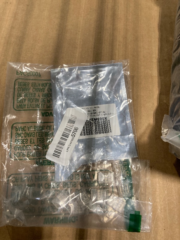 Photo 1 of ***missing parts*** LightingWill RGB LED Connectors 4Pin 10mm, 10 PCS Strip to Strip Connector Transparent Solderless, Unwired Gapless LED Tape Light Connector, 4 Conductor No Dark Area for SMD 5050 Multicolor LED Strips