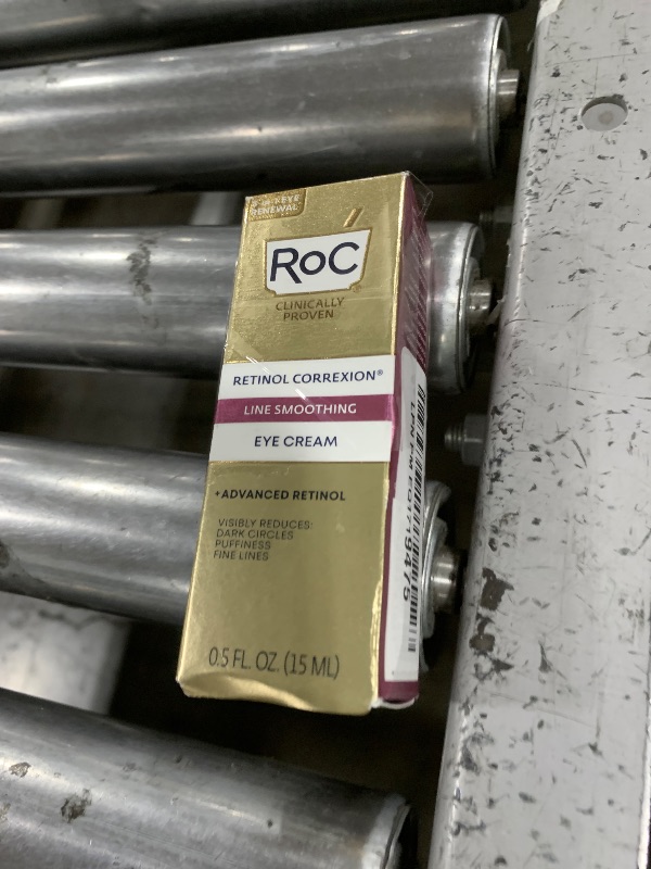 Photo 1 of RoC Retinol Correxion Under Eye Cream for Dark Circles & Puffiness, Daily Wrinkle Cream, Anti Aging Skin Care Treatment Women and Men, 0.5 oz (Packaging May Vary)