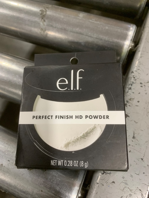 Photo 1 of e.l.f. Perfect Finish HD Powder, Blurs Fine Lines & Imperfections, All Day Wear, Perfect for On The Go, 0.28 Oz
