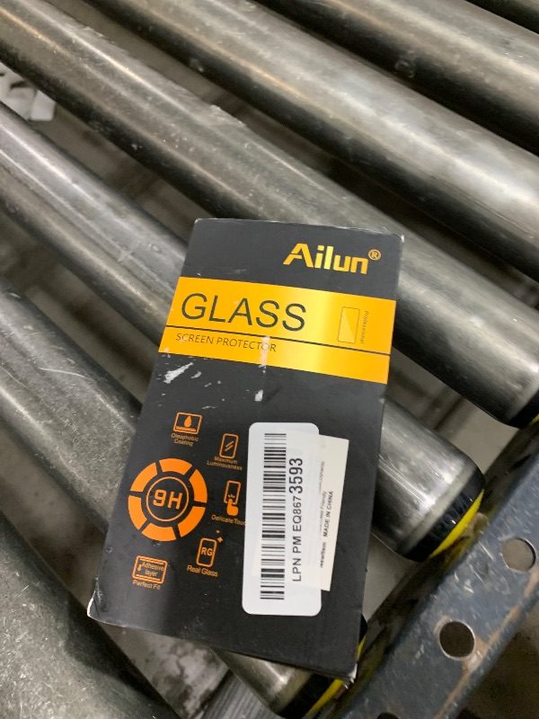 Photo 1 of Ailun 3 Pack Screen Protector for iPhone 17 Pro [6.3 inch] + 3 Pack Camera Lens Protector with Installation Frame,Sensor Protection,Dynamic Island Compatible,Case Friendly Tempered Glass Film