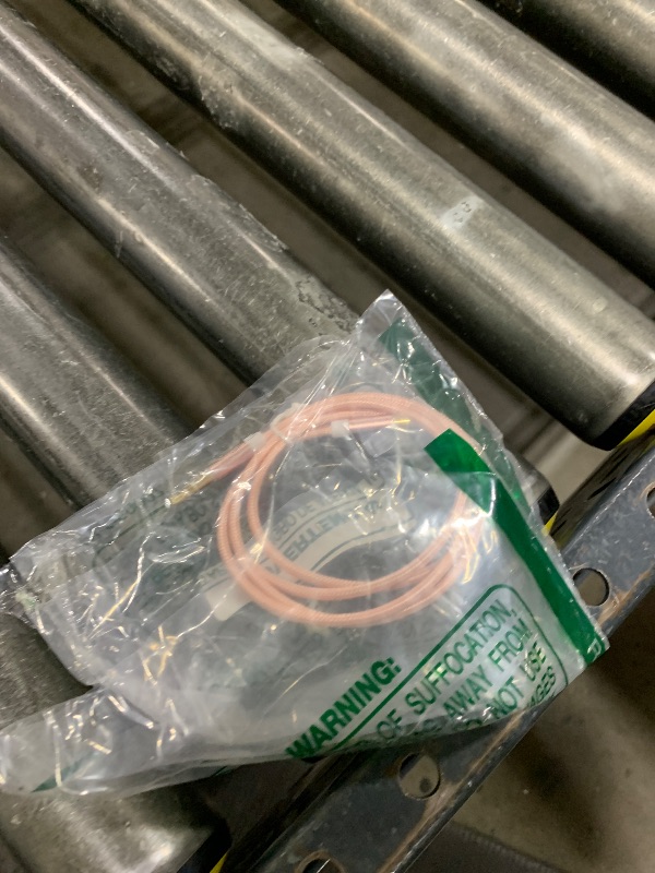 Photo 1 of CableCreation Aux Cable(3FT/0.9M), Audio Cable Male to Male, Auxiliary Cable for Headphones, Phones, iPads, 2018 Mac mini, Home/Car Stereos & More, Pink